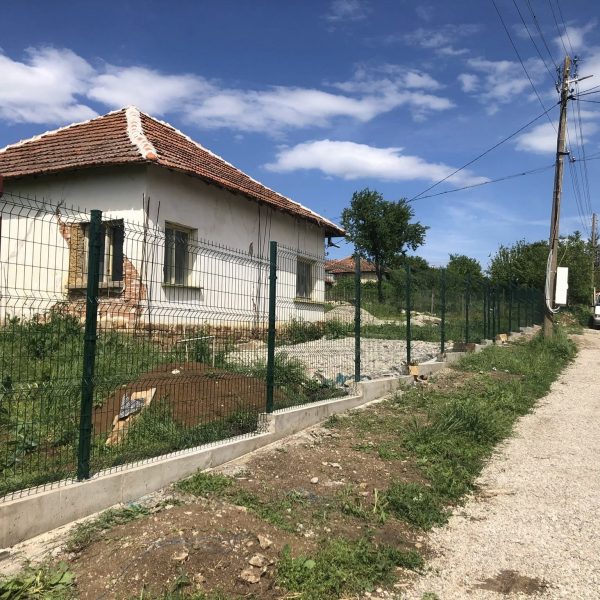 Ograda kashta stroitelstvo kofraj 3